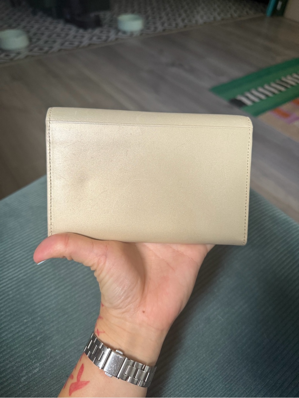Yves Saint Laurent Champagne Leather Wallet with Metal YSL Plaque - Picture 8 of 10